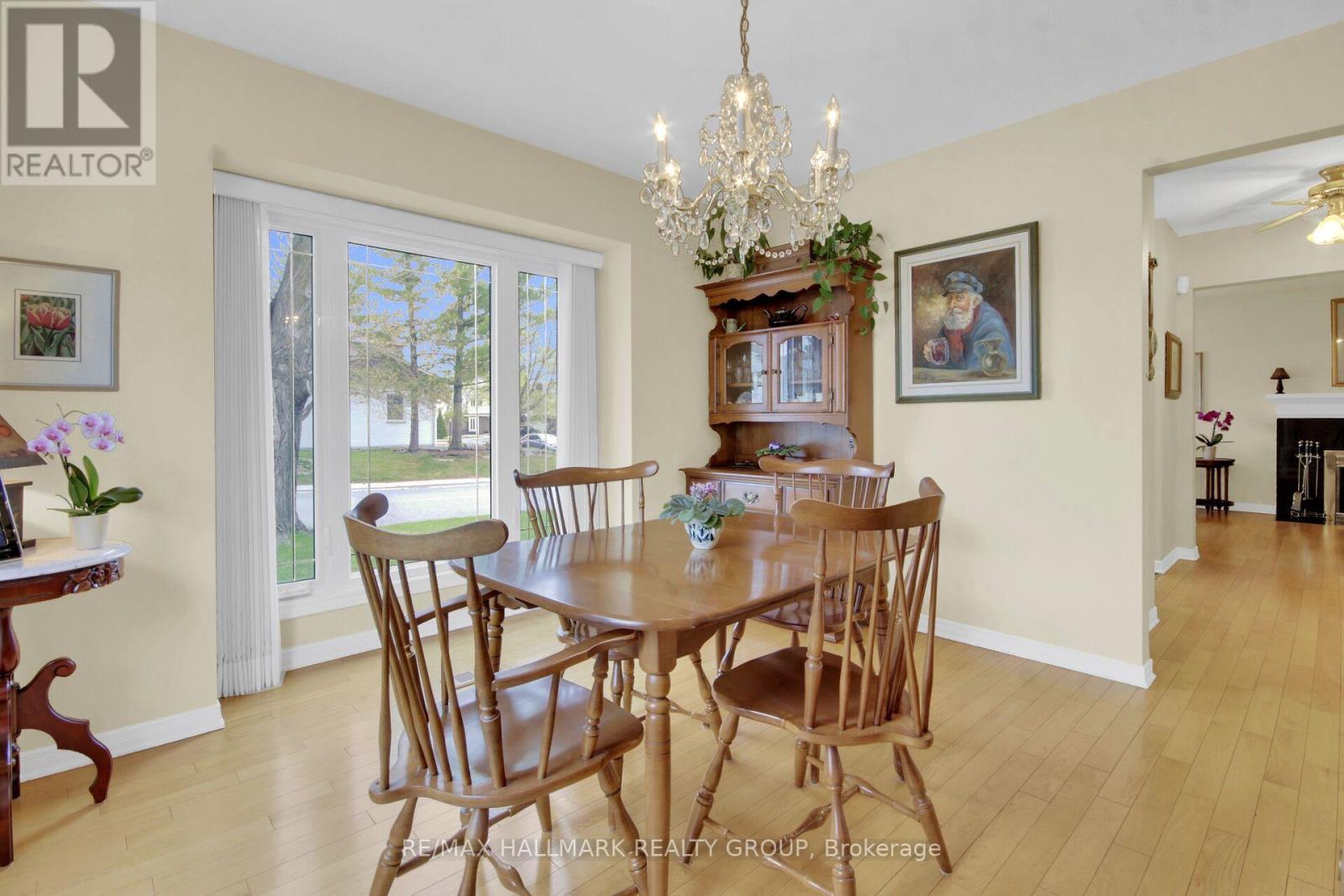 56 Foxleigh Crescent, Ottawa, Ontario  K2M 1B7 - Photo 10 - X13704616