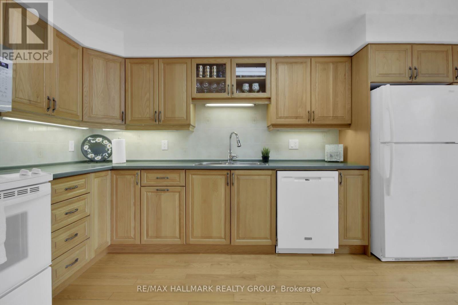 56 Foxleigh Crescent, Ottawa, Ontario  K2M 1B7 - Photo 20 - X13704616