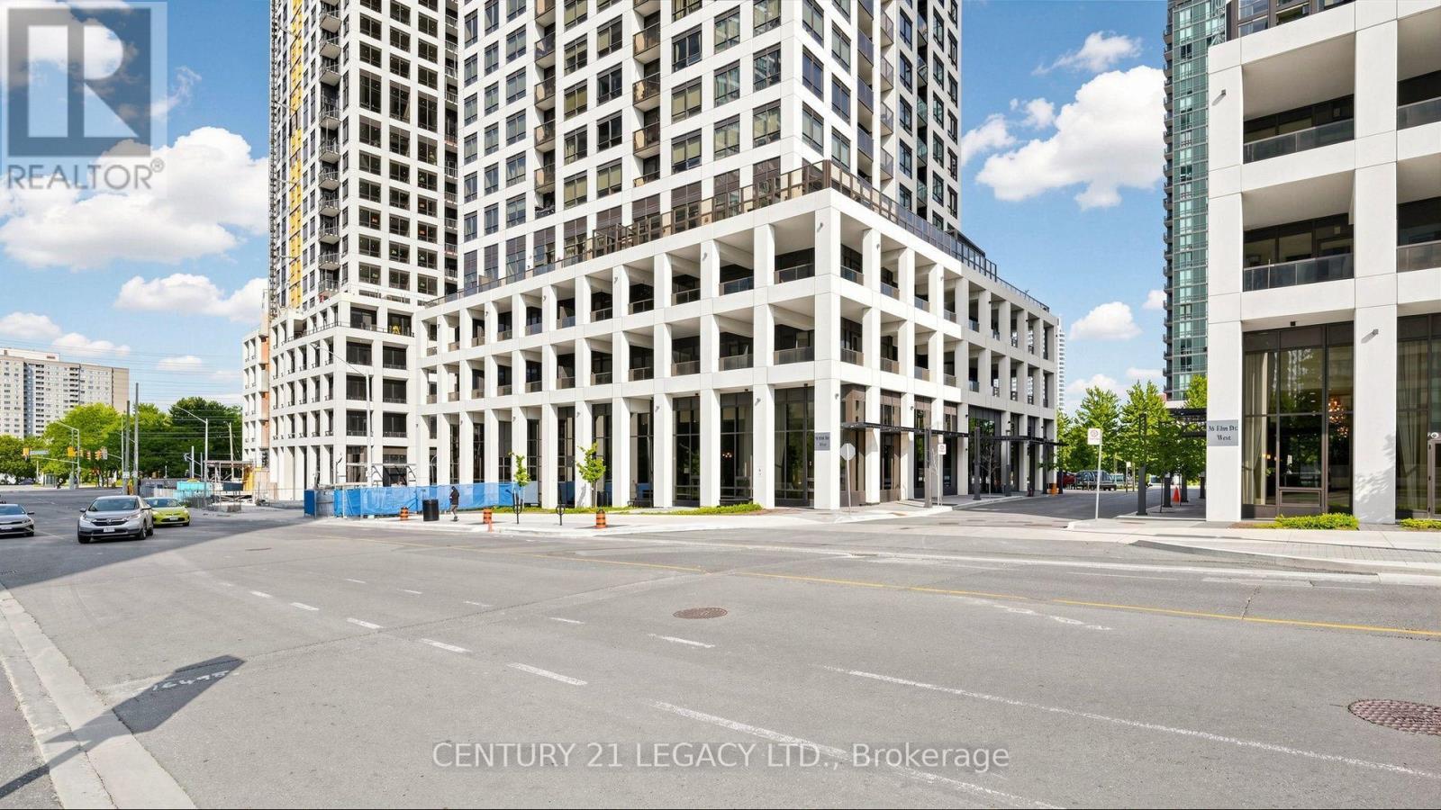 3002 - 30 Elm Street W, Mississauga, Ontario L5B 0N6 - Photo 3 - W13704622
