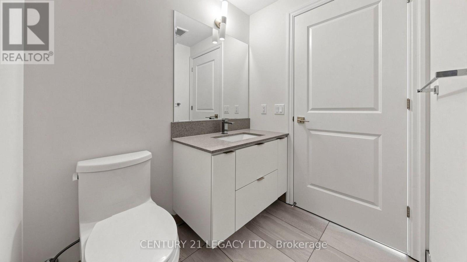 3002 - 30 Elm Street W, Mississauga, Ontario L5B 0N6 - Photo 36 - W13704622