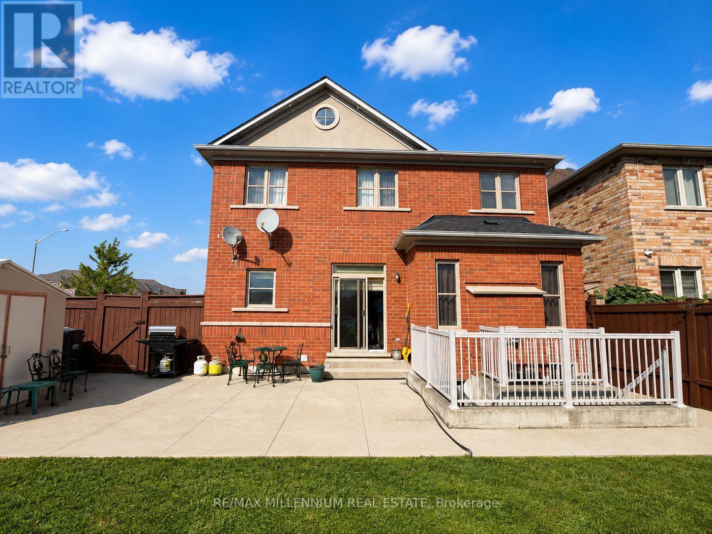 192 Thorndale Road, Brampton, Ontario L6P 3K8 - Photo 10 - W13704624