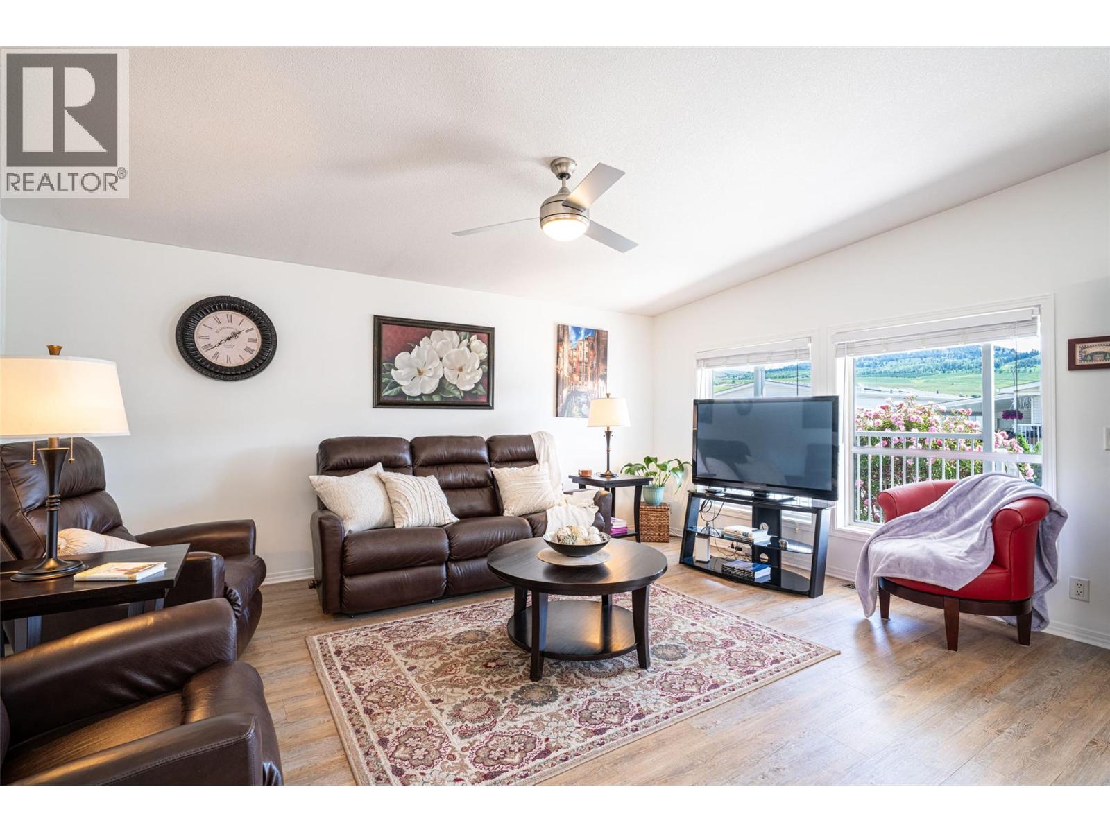 6688 Tronson Road Unit# 38, Vernon, British Columbia  V1H 1R9 - Photo 11 - 10389814