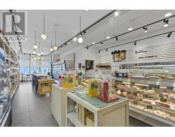1700 ST CLAIR AVENUE W, Toronto, Ontario