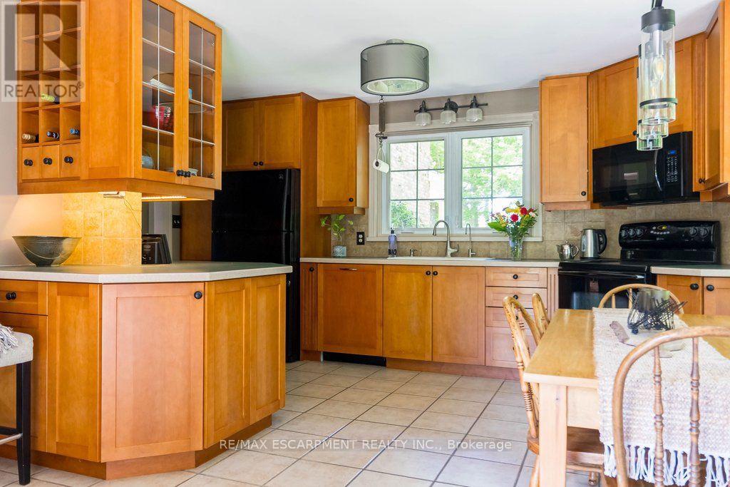 1048 Regional Road 97, Hamilton, Ontario  N0B 2J0 - Photo 21 - X13486006