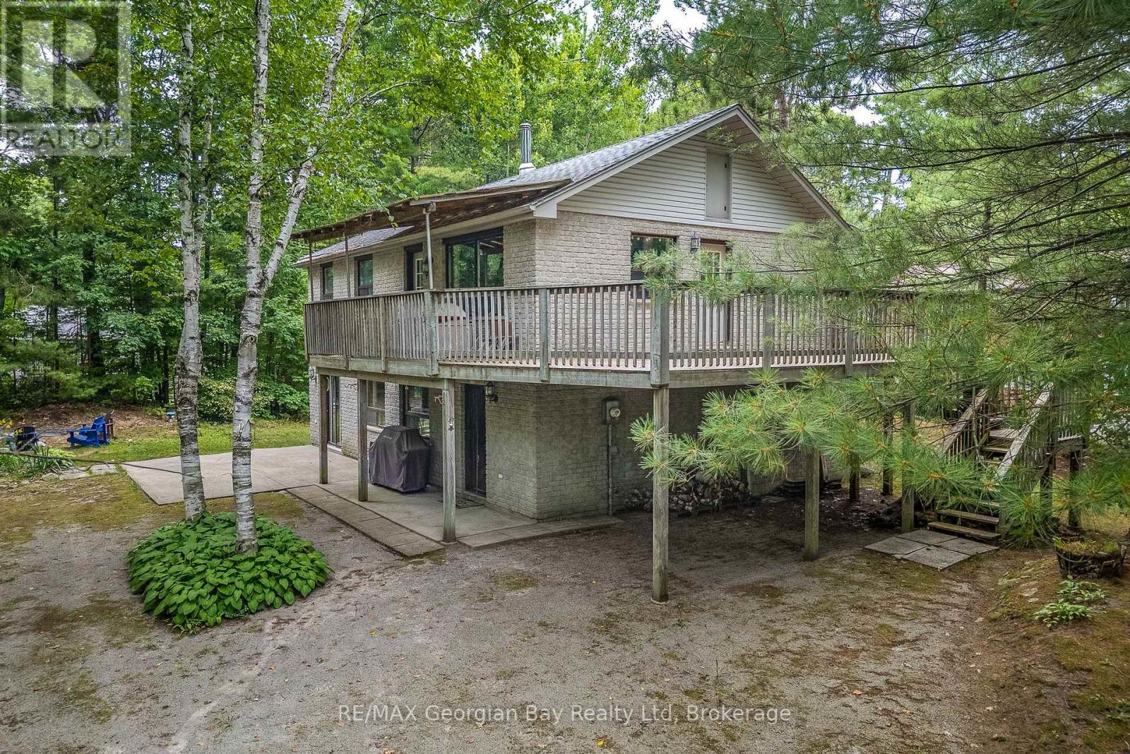 754 Lafontaine Road W, Tiny, Ontario  L9M 0L5 - Photo 4 - S13704672