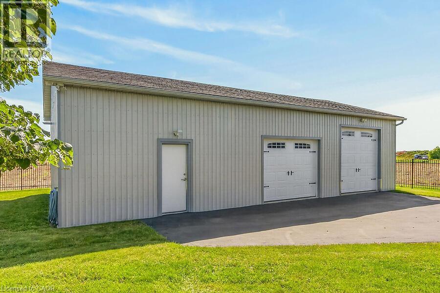 2265 Binbrook Road, Binbrook, Ontario  L0R 1C0 - Photo 32 - 40857770