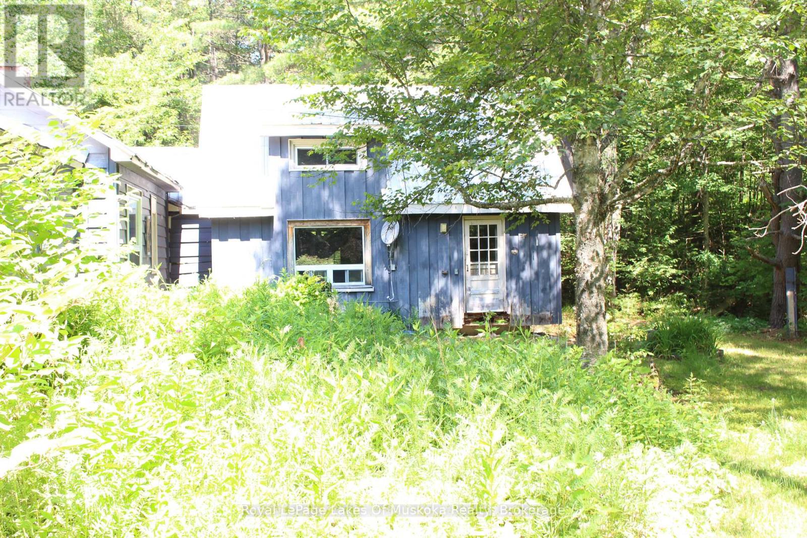2007 Brunel Road, Huntsville, Ontario  P1H 2J3 - Photo 2 - X13704638