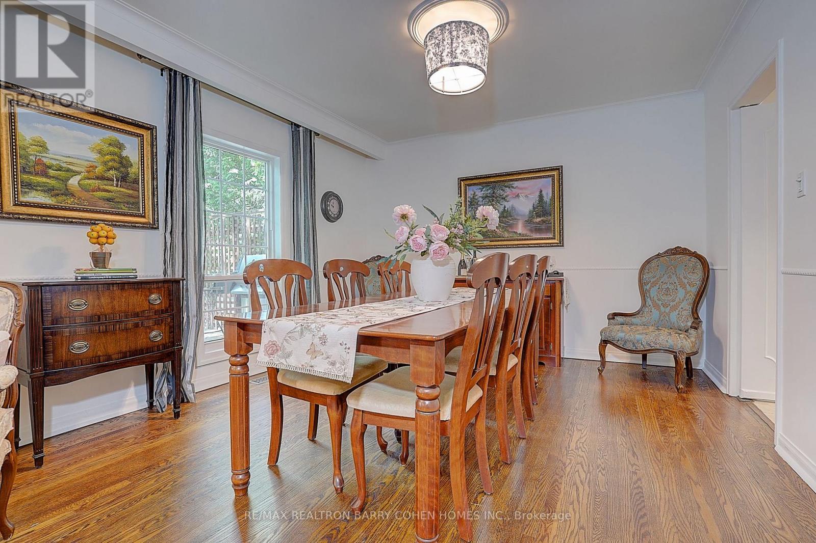 321 Lawrence Avenue E, Toronto, Ontario  M4N 1T8 - Photo 14 - C13704654