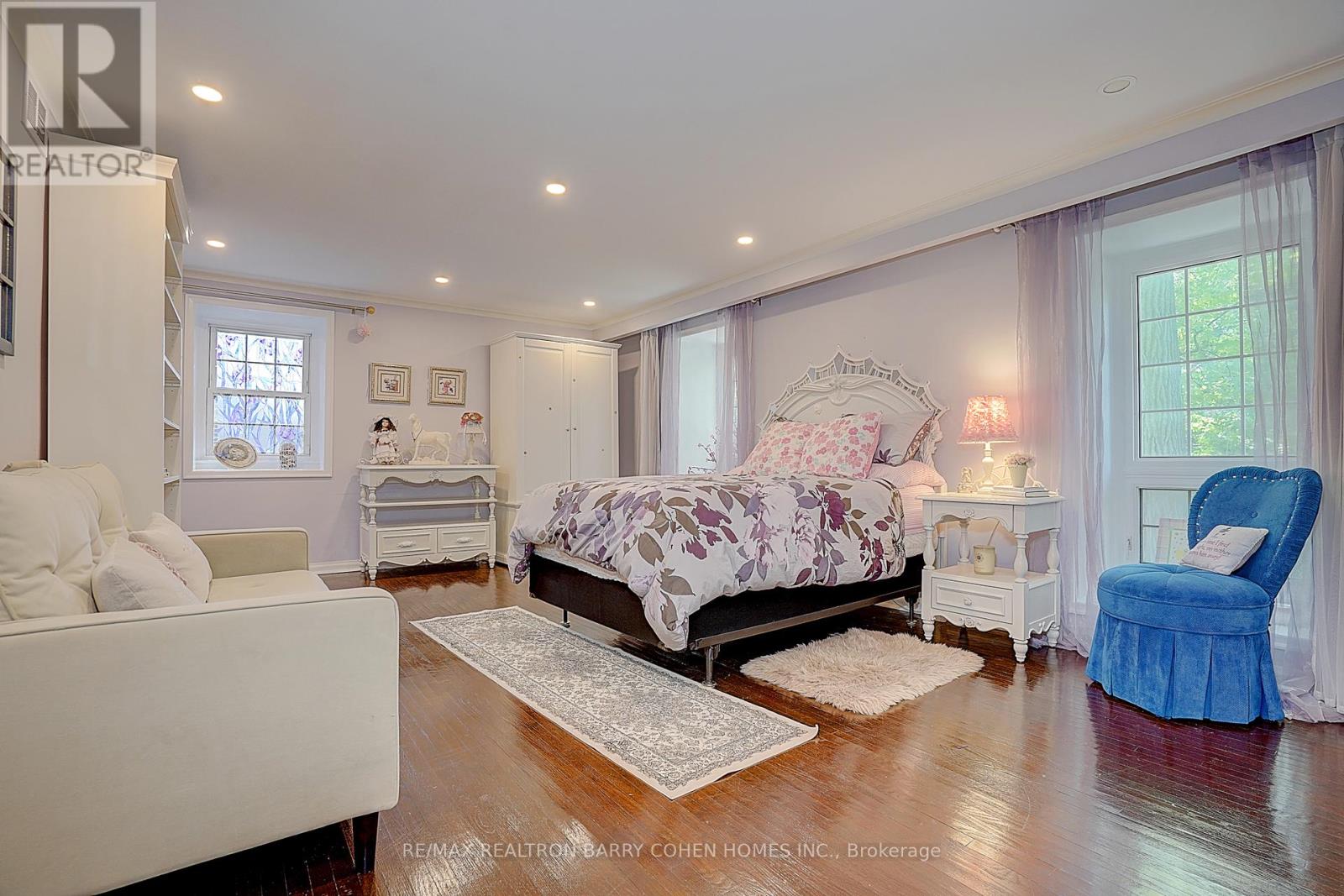 321 Lawrence Avenue E, Toronto, Ontario  M4N 1T8 - Photo 25 - C13704654