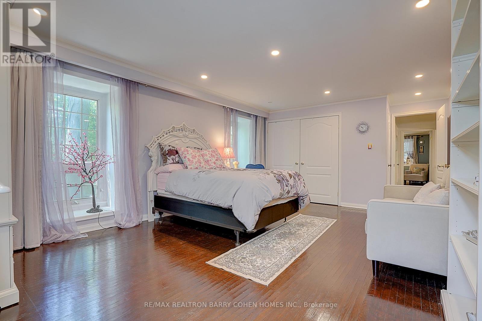 321 Lawrence Avenue E, Toronto, Ontario  M4N 1T8 - Photo 26 - C13704654