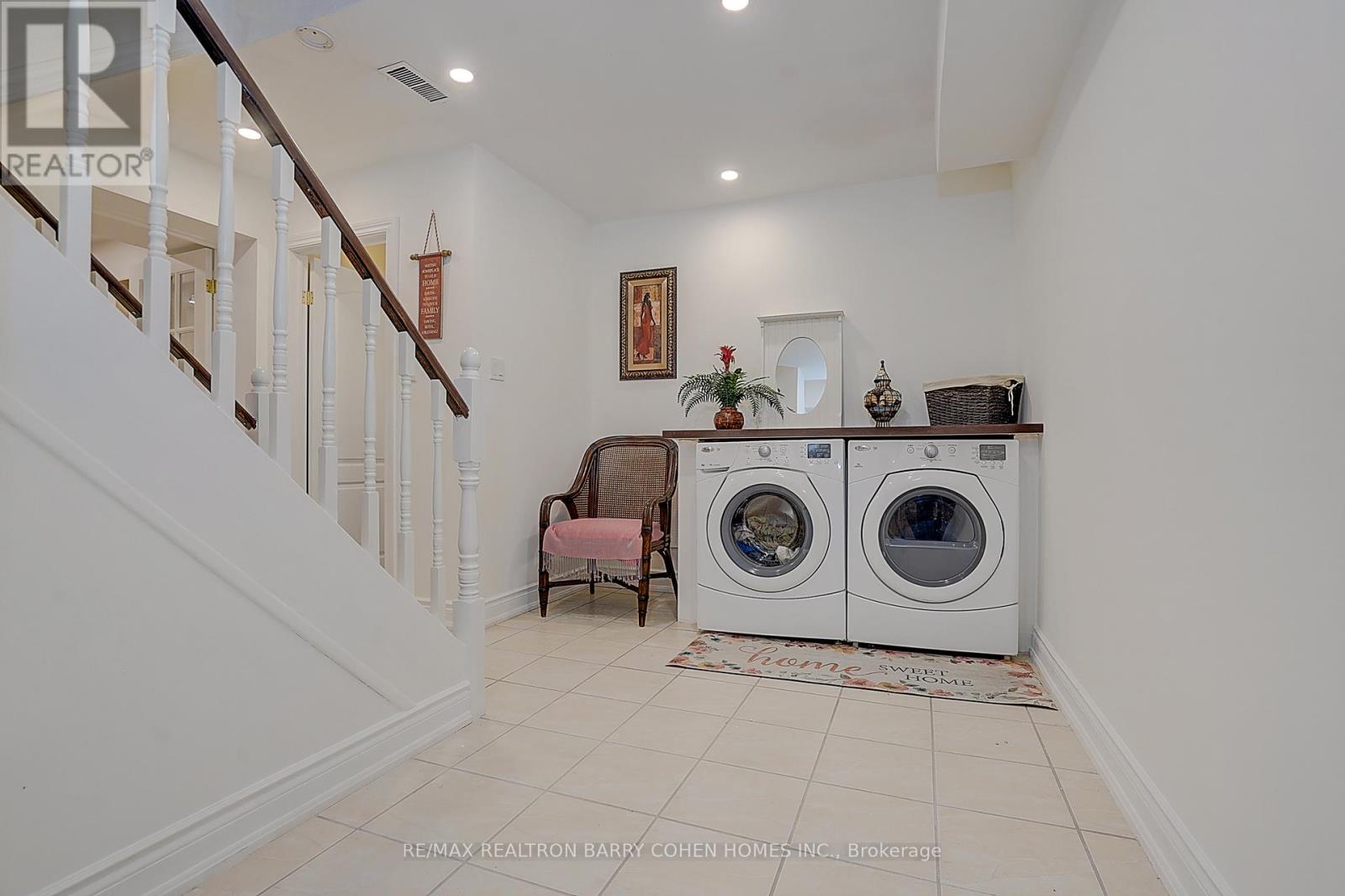 321 Lawrence Avenue E, Toronto, Ontario  M4N 1T8 - Photo 36 - C13704654