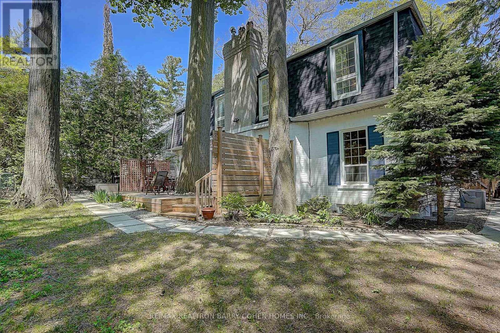 321 Lawrence Avenue E, Toronto, Ontario  M4N 1T8 - Photo 41 - C13704654