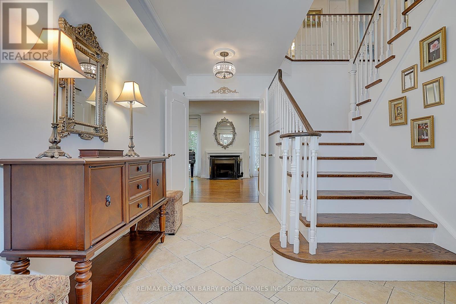 321 Lawrence Avenue E, Toronto, Ontario  M4N 1T8 - Photo 8 - C13704654