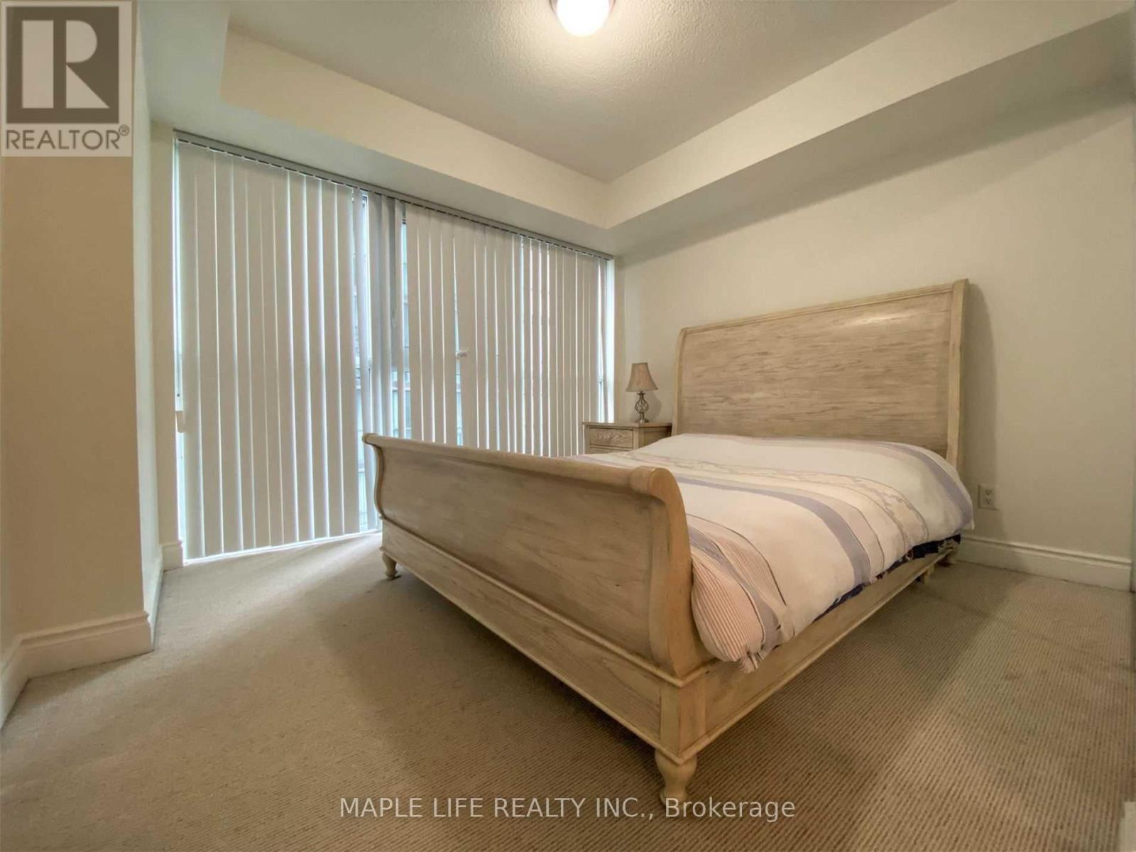 1802 - 28 Ted Rogers Way, Toronto, Ontario  M4Y 2J4 - Photo 12 - C13704662