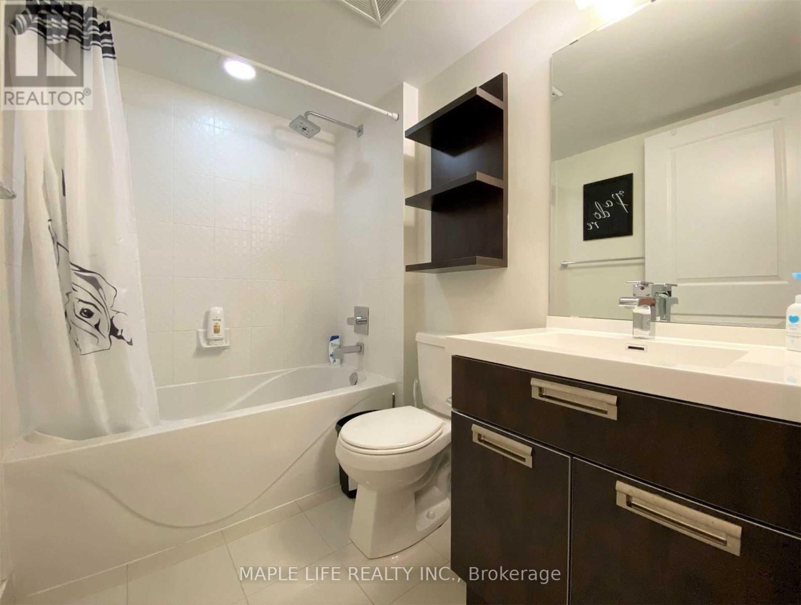 1802 - 28 Ted Rogers Way, Toronto, Ontario  M4Y 2J4 - Photo 14 - C13704662