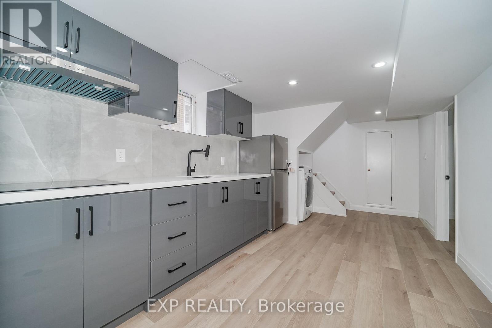 31a Laurel Avenue, Toronto, Ontario  M1K 3J3 - Photo 30 - E13704650