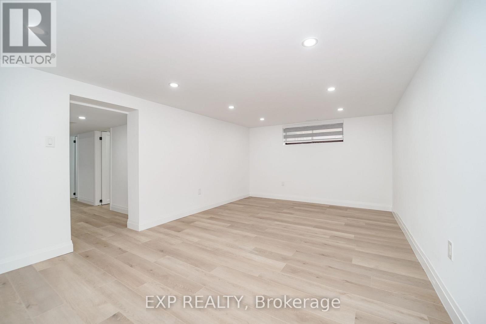 31a Laurel Avenue, Toronto, Ontario  M1K 3J3 - Photo 32 - E13704650