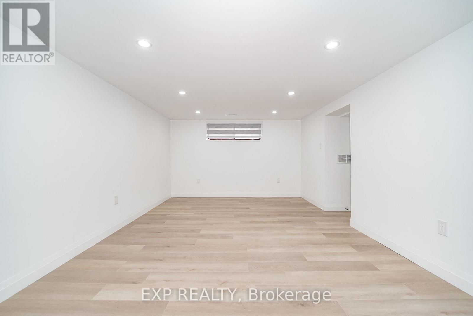 31a Laurel Avenue, Toronto, Ontario  M1K 3J3 - Photo 33 - E13704650