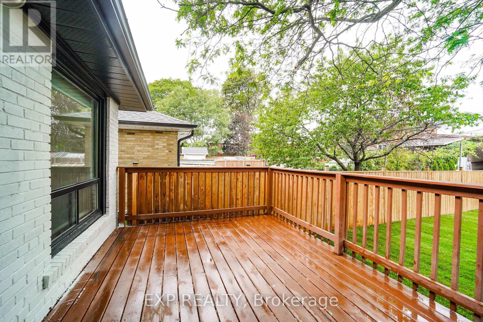 31a Laurel Avenue, Toronto, Ontario  M1K 3J3 - Photo 44 - E13704650