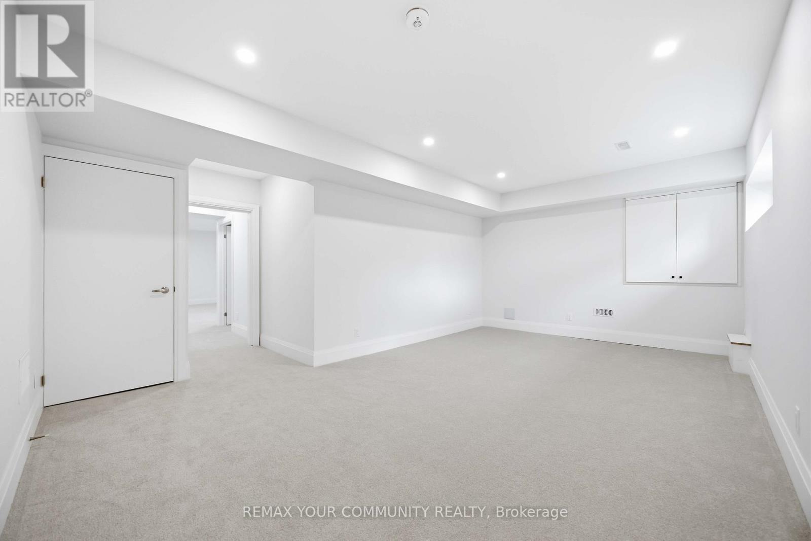 20 Castille Avenue, Toronto, Ontario  M1R 2C1 - Photo 39 - E13704652