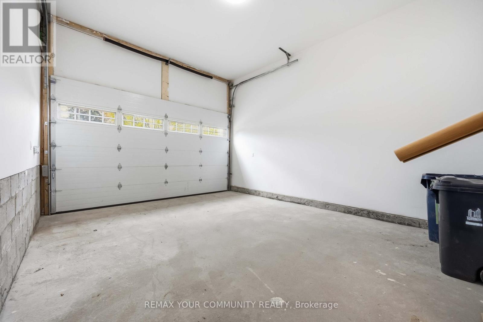 20 Castille Avenue, Toronto, Ontario  M1R 2C1 - Photo 46 - E13704652