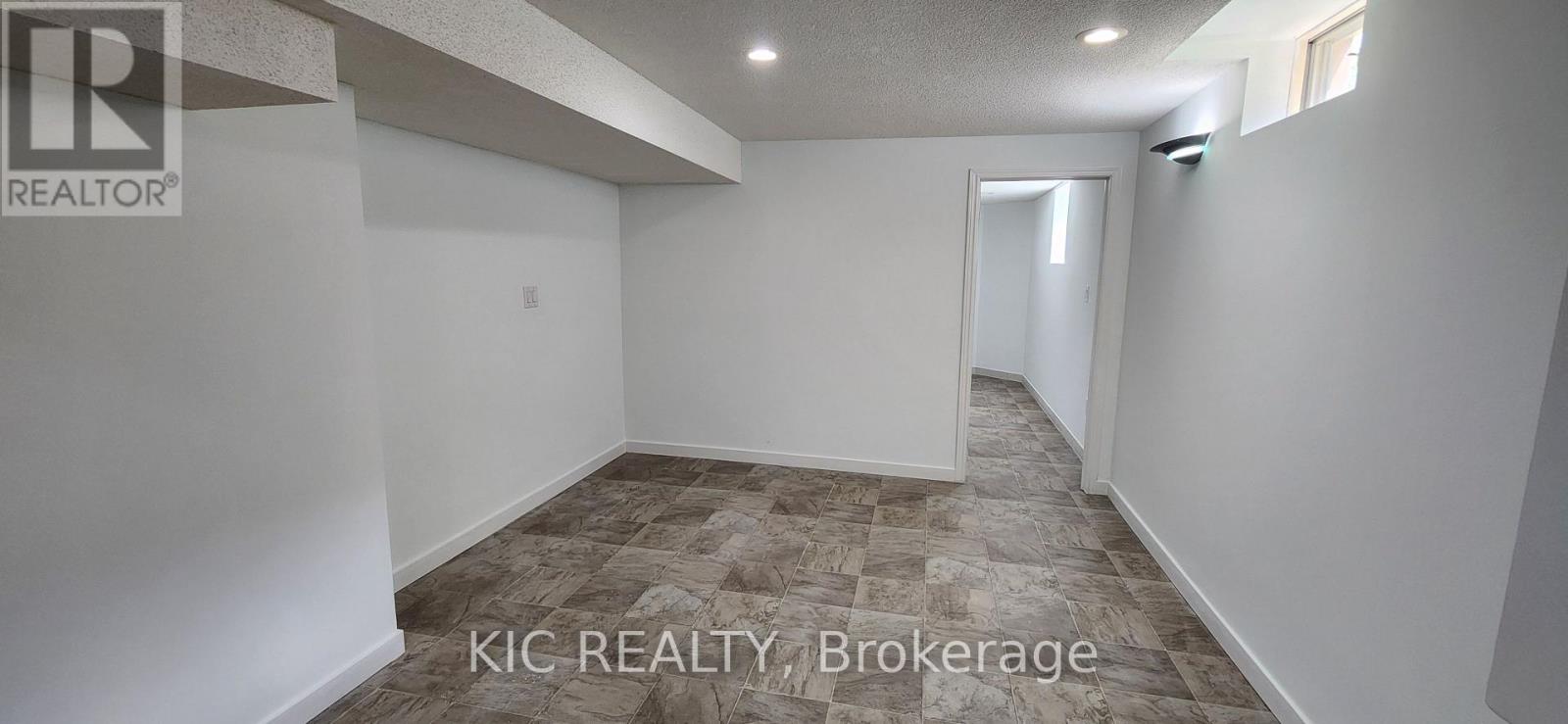 618 Ponting Place, Newmarket, Ontario  L3X 1T4 - Photo 19 - N13704670