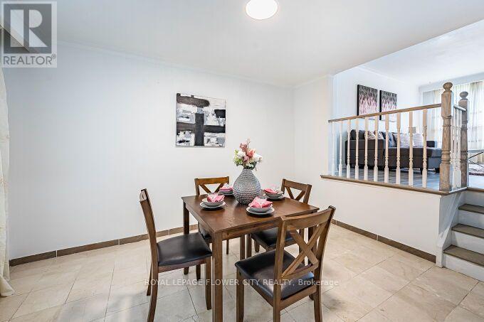 3 Clayhall Crescent, Toronto, Ontario  M3J 1W5 - Photo 12 - W13704642
