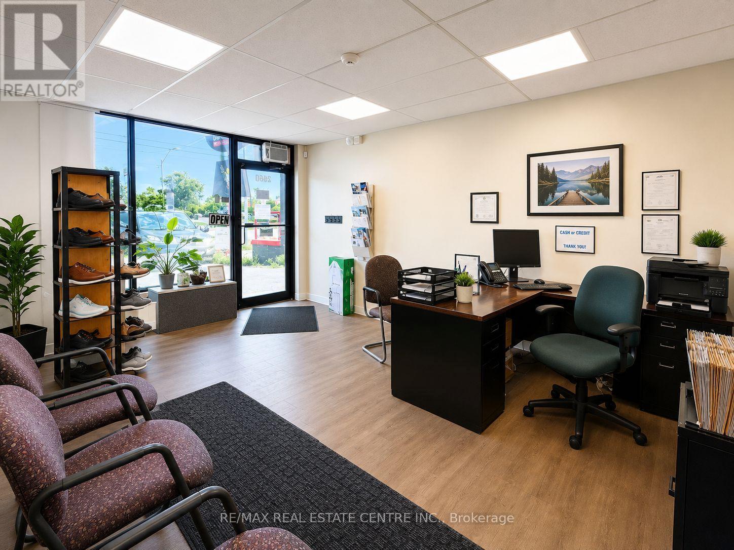 2540 Weston Road, Toronto, Ontario  M9N 2A6 - Photo 7 - W13647640