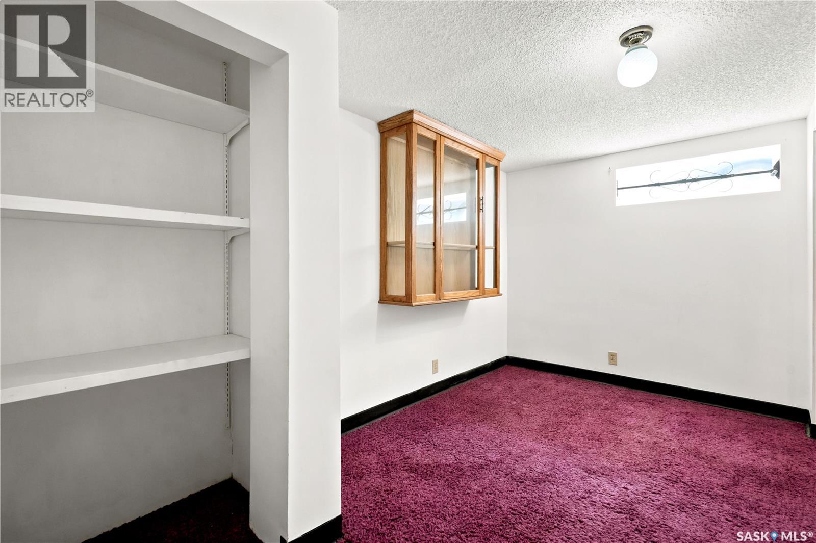 856 Forget Street, Regina, Saskatchewan  S4T 4X4 - Photo 41 - SK044283