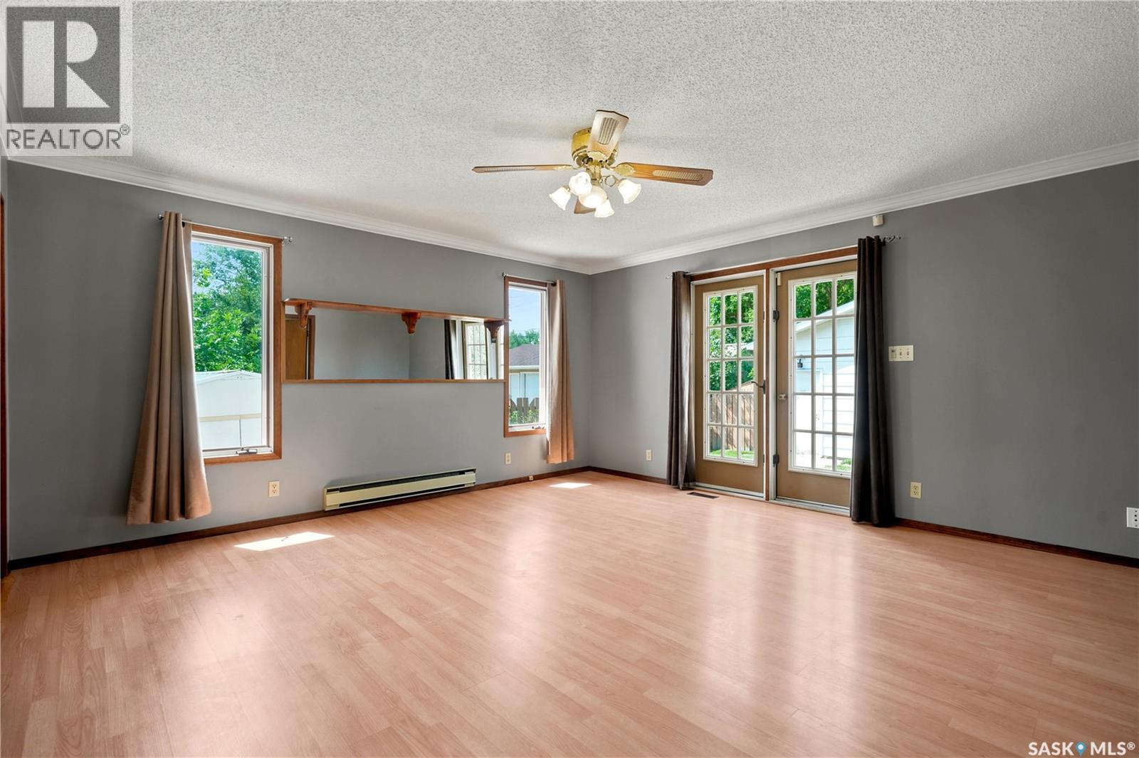 856 Forget Street, Regina, Saskatchewan  S4T 4X4 - Photo 10 - SK044283