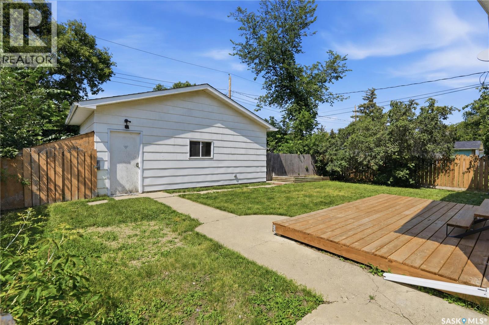 856 Forget Street, Regina, Saskatchewan  S4T 4X4 - Photo 45 - SK044283