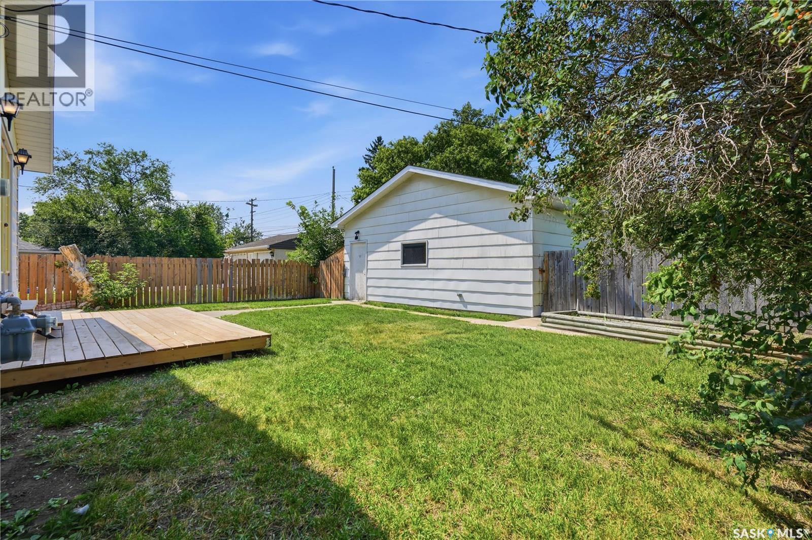 856 Forget Street, Regina, Saskatchewan  S4T 4X4 - Photo 49 - SK044283