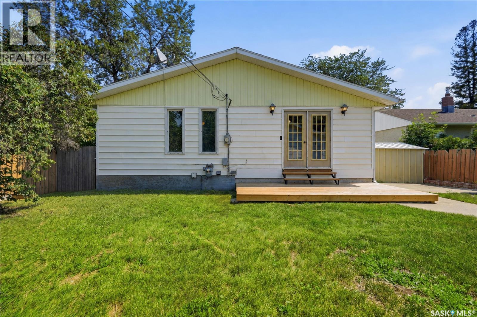 856 Forget Street, Regina, Saskatchewan  S4T 4X4 - Photo 47 - SK044283