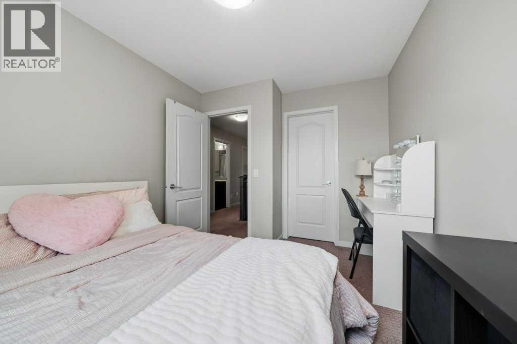 146 Mahogany Grove Se, Calgary, Alberta  T3M 1W9 - Photo 24 - A2338813
