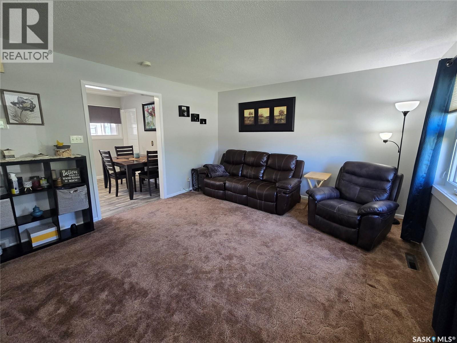 819 Gambetta Street, Whitewood, Saskatchewan  S0G 5C0 - Photo 21 - SK046403
