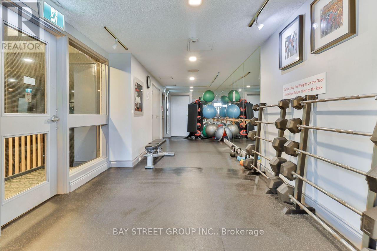 606 - 55 Harbour Square, Toronto, Ontario  M5J 2L1 - Photo 32 - C13704680