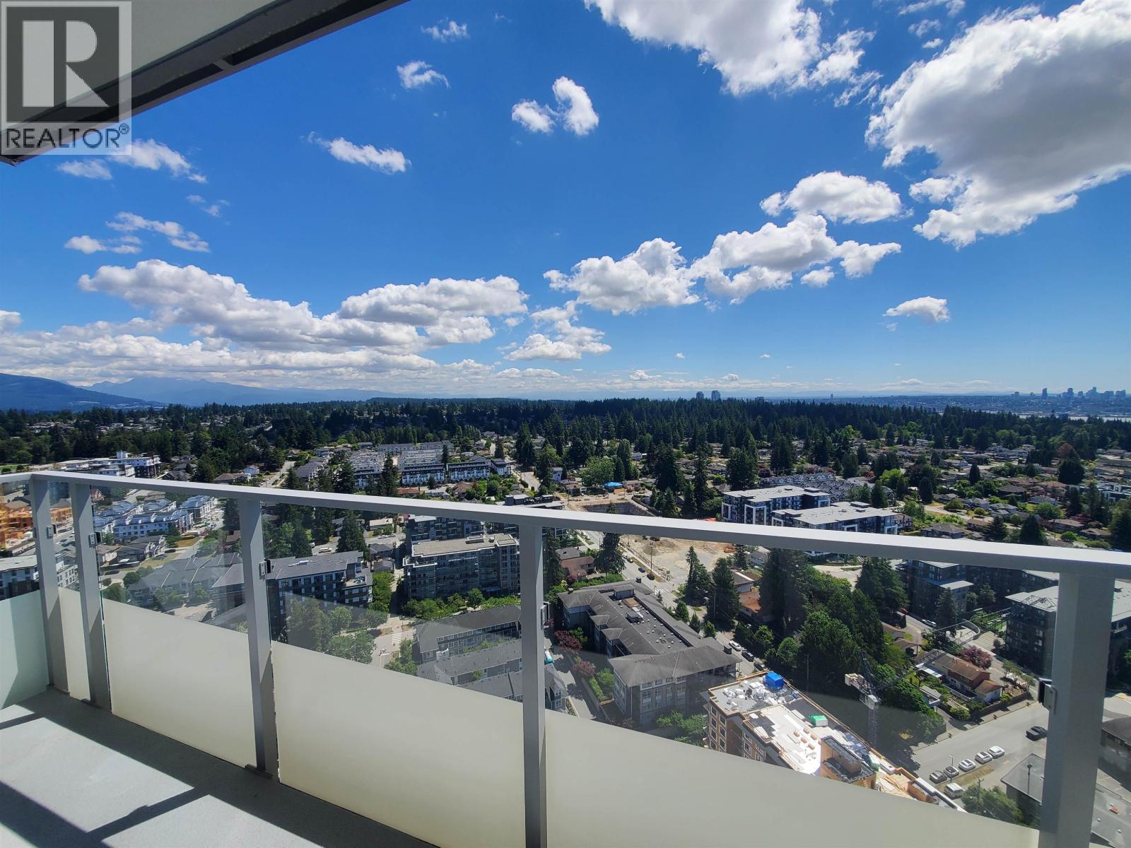 3202 567 Emerson Street, Coquitlam, British Columbia  V3J 0M8 - Photo 2 - R3137303