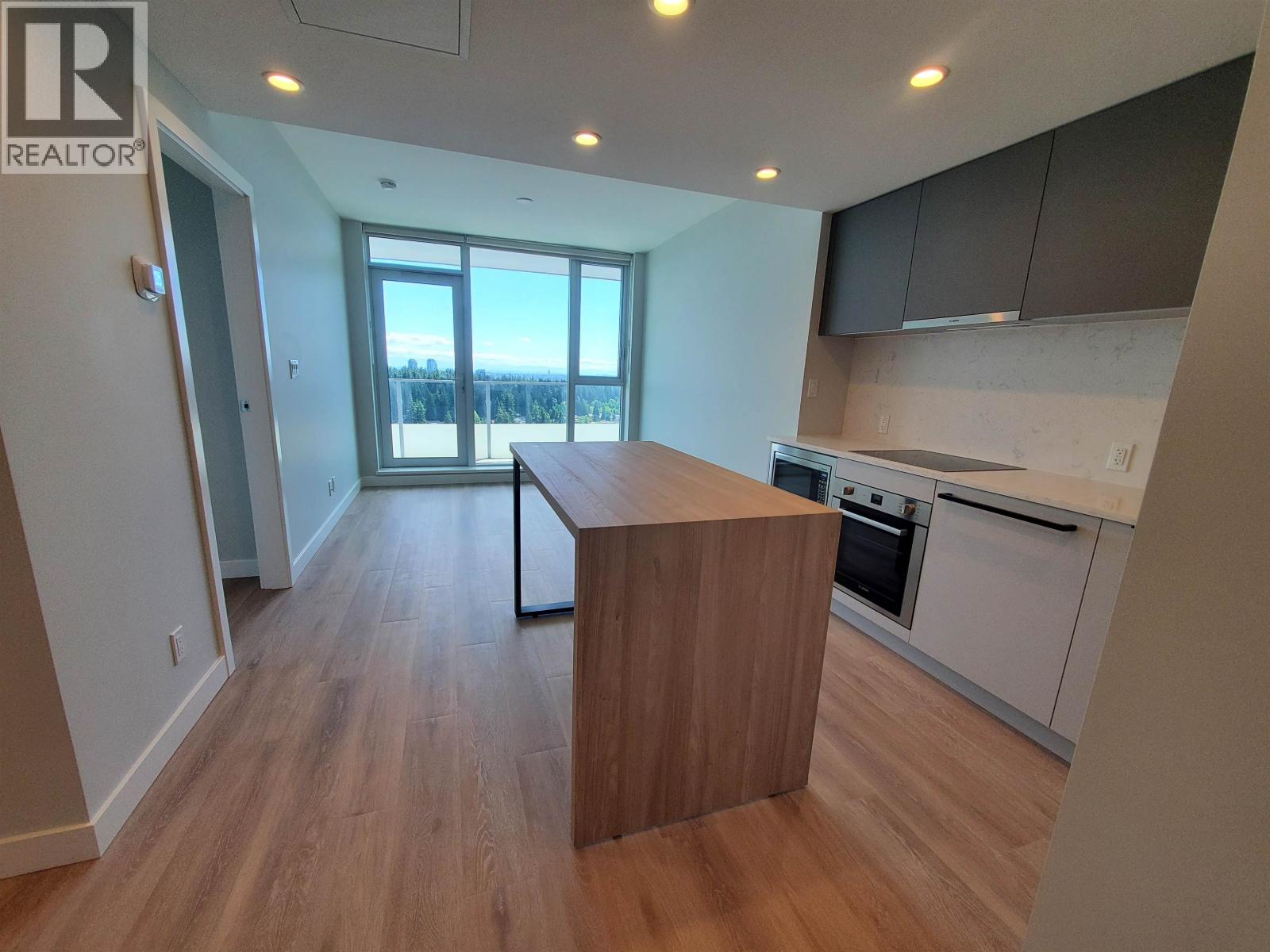 3202 567 Emerson Street, Coquitlam, British Columbia  V3J 0M8 - Photo 8 - R3137303