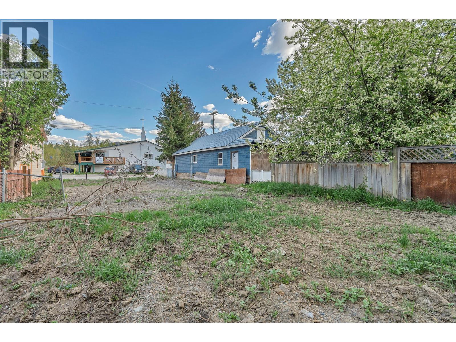 37 Kenley Avenue, Princeton, British Columbia  V0X 1W0 - Photo 10 - 10374614