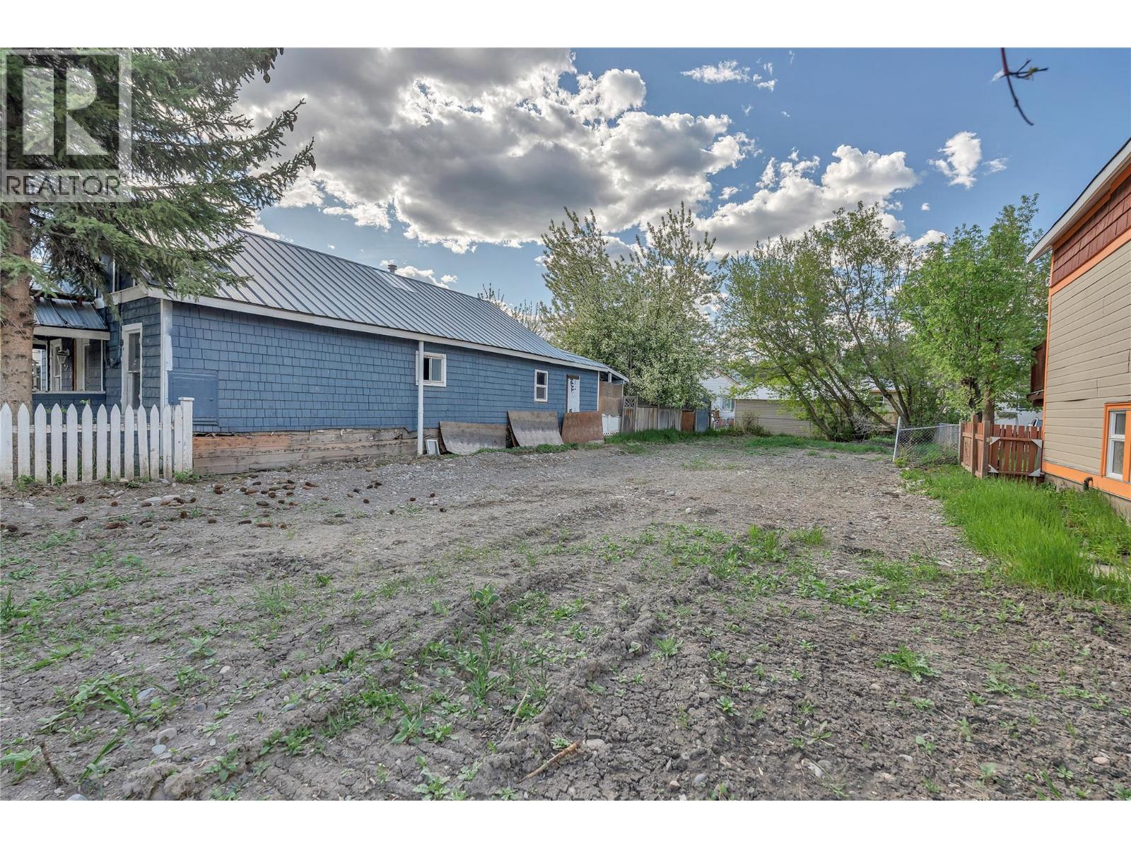 37 Kenley Avenue, Princeton, British Columbia  V0X 1W0 - Photo 6 - 10374614