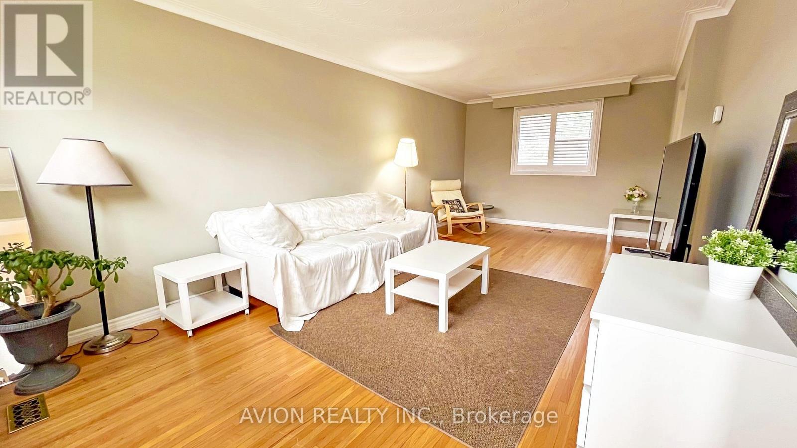 83 Lincoln Green Drive, Markham (Bullock), Ontario  L3P 1R6 - Photo 3 - N13704692