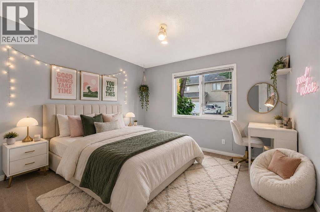 23 Sunlake Gardens SE, Calgary, Alberta  T2X 3G4 - Photo 7 - A2338588