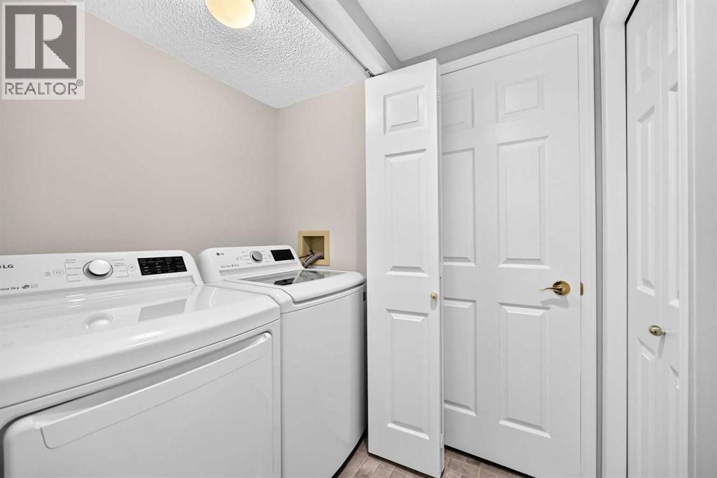 23 Sunlake Gardens SE, Calgary, Alberta  T2X 3G4 - Photo 34 - A2338588