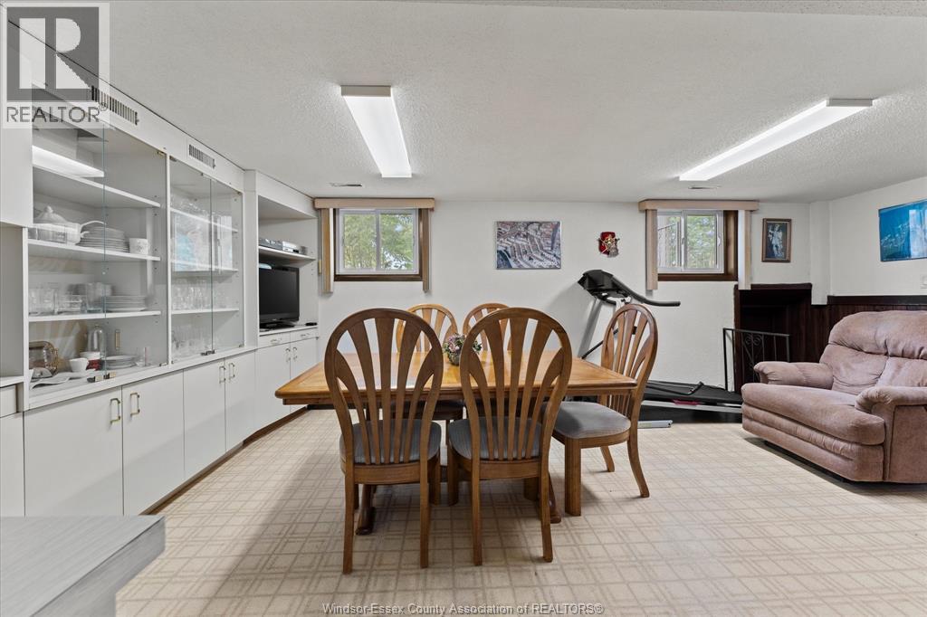 5400 Lyndon Court, Windsor, Ontario  N8T 1N8 - Photo 22 - 26020259