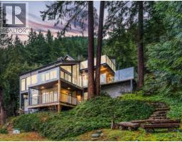 470 TIMBERTOP DRIVE, Lions Bay, British Columbia