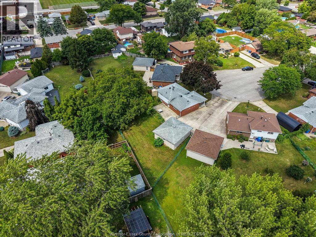 5400 Lyndon Court, Windsor, Ontario  N8T 1N8 - Photo 48 - 26020259