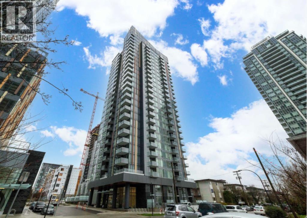 502 6398 SILVER AVENUE, Burnaby, British Columbia