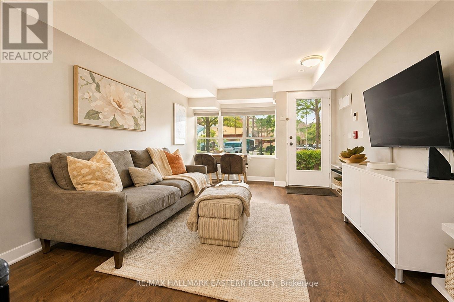 TH3 - 11 SUPERIOR AVENUE, Toronto, Ontario