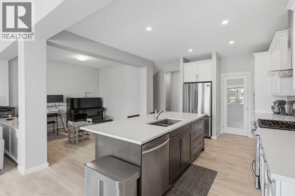 283 Nolanhurst Crescent Nw, Calgary, Alberta  T3R 0Z6 - Photo 8 - A2329910