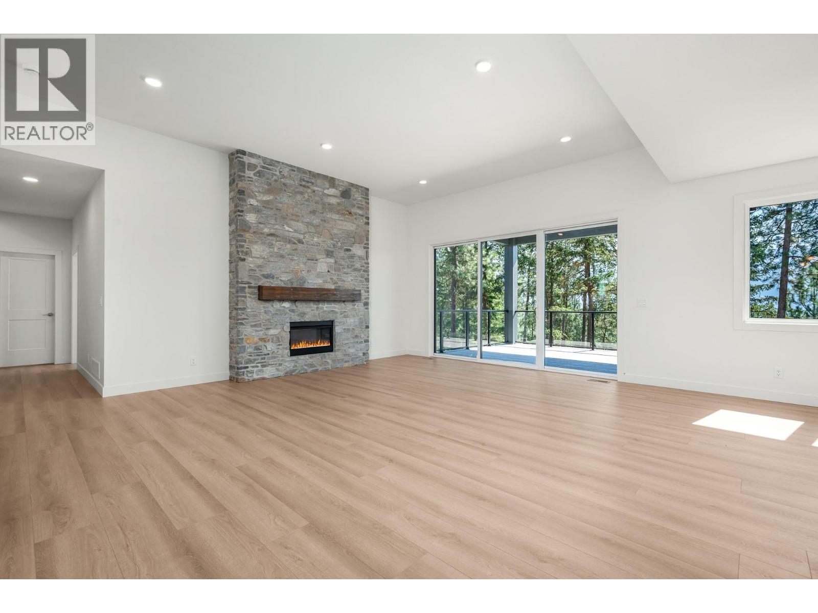 4832 Gulch Road, Spallumcheen, British Columbia  V4Y 0V1 - Photo 4 - 10398242